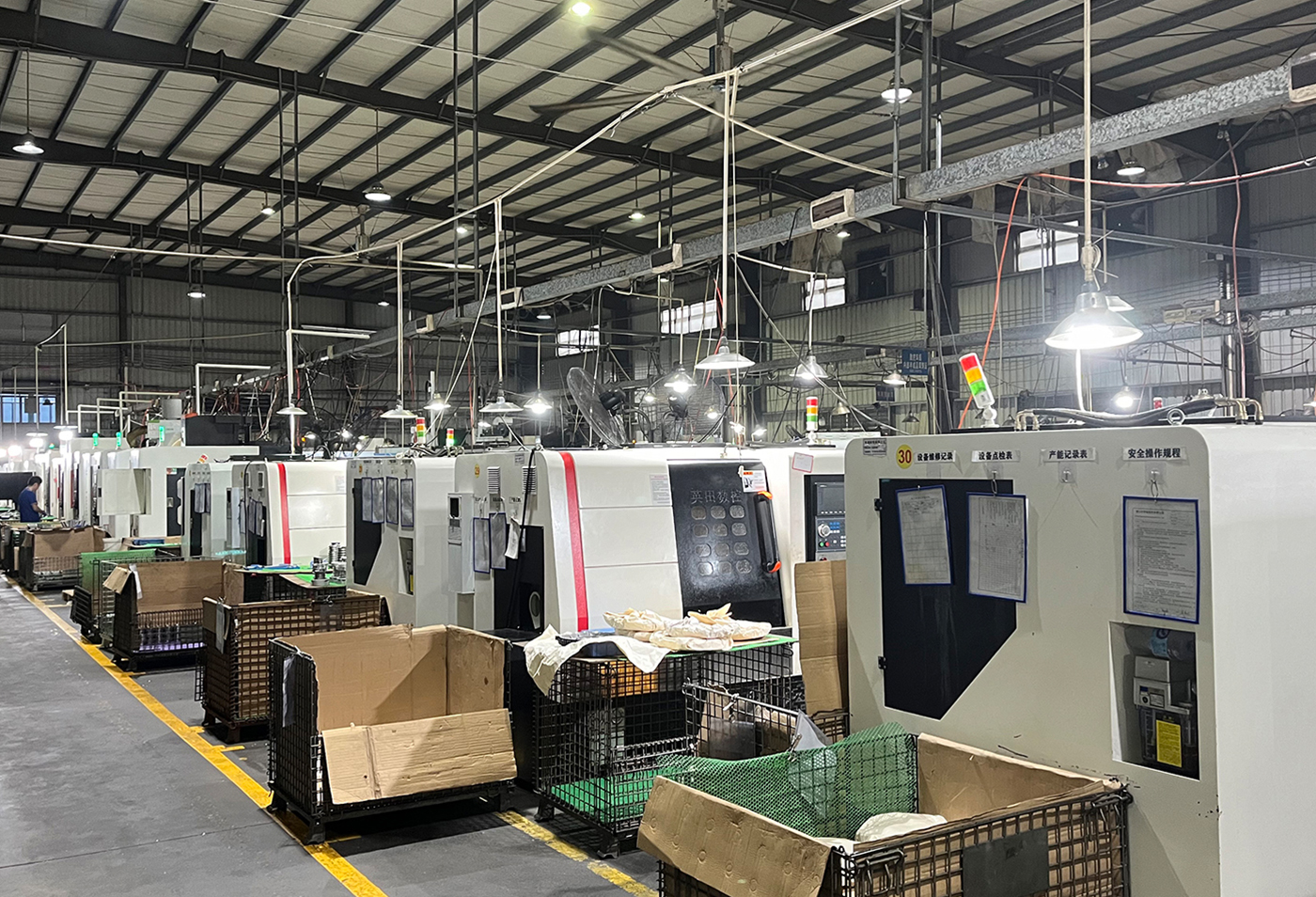 Your Expert Partner in Precision Industrial Aluminum Profiles & Custom Fabrication