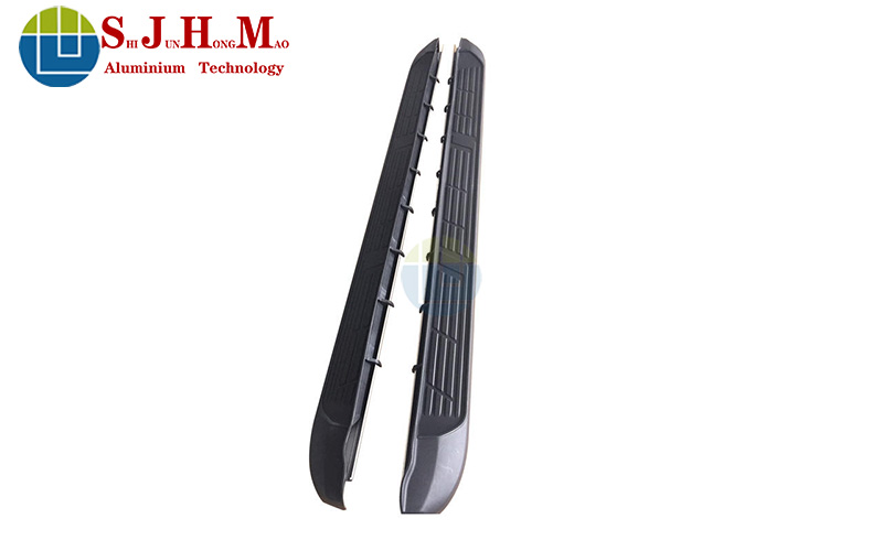 Custom Aluminum Side Steps